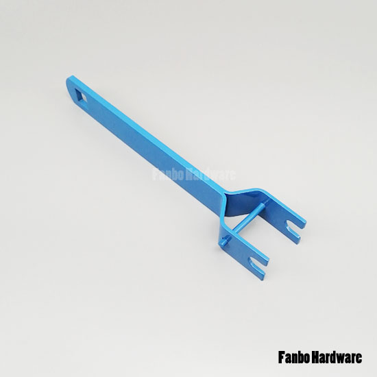 Fence Strainer Handle